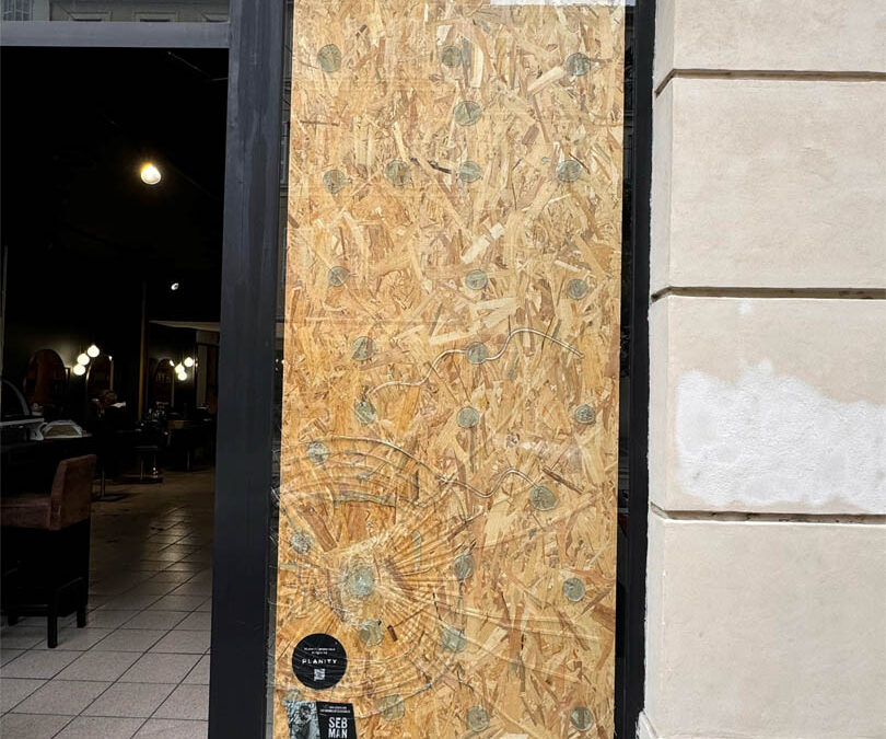 Mise en sécurité d’une vitrine en urgence