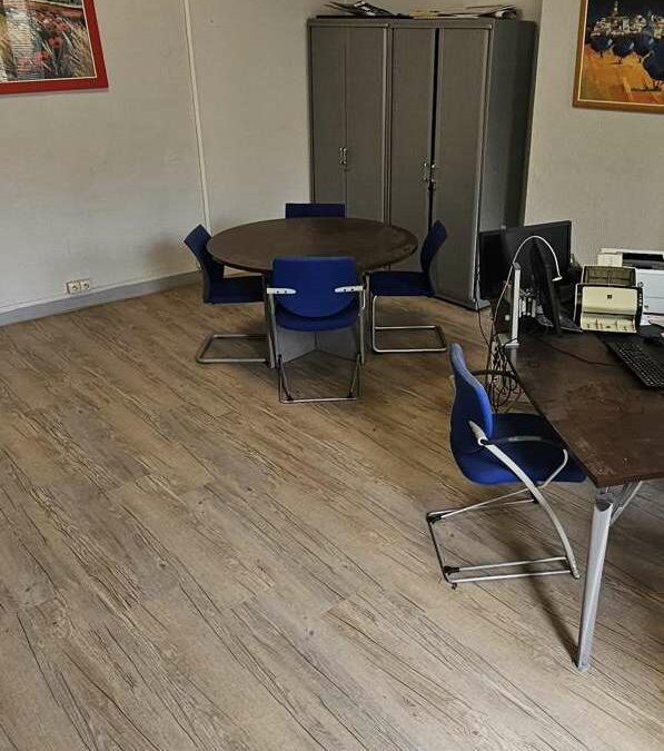 Dépose de moquette et pose de parquet